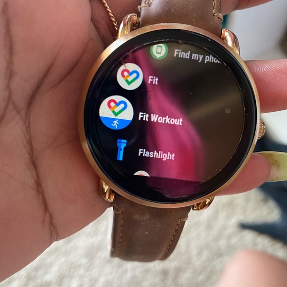 Fossil smart watch - Picture 3 of 4